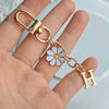 White Daisy H