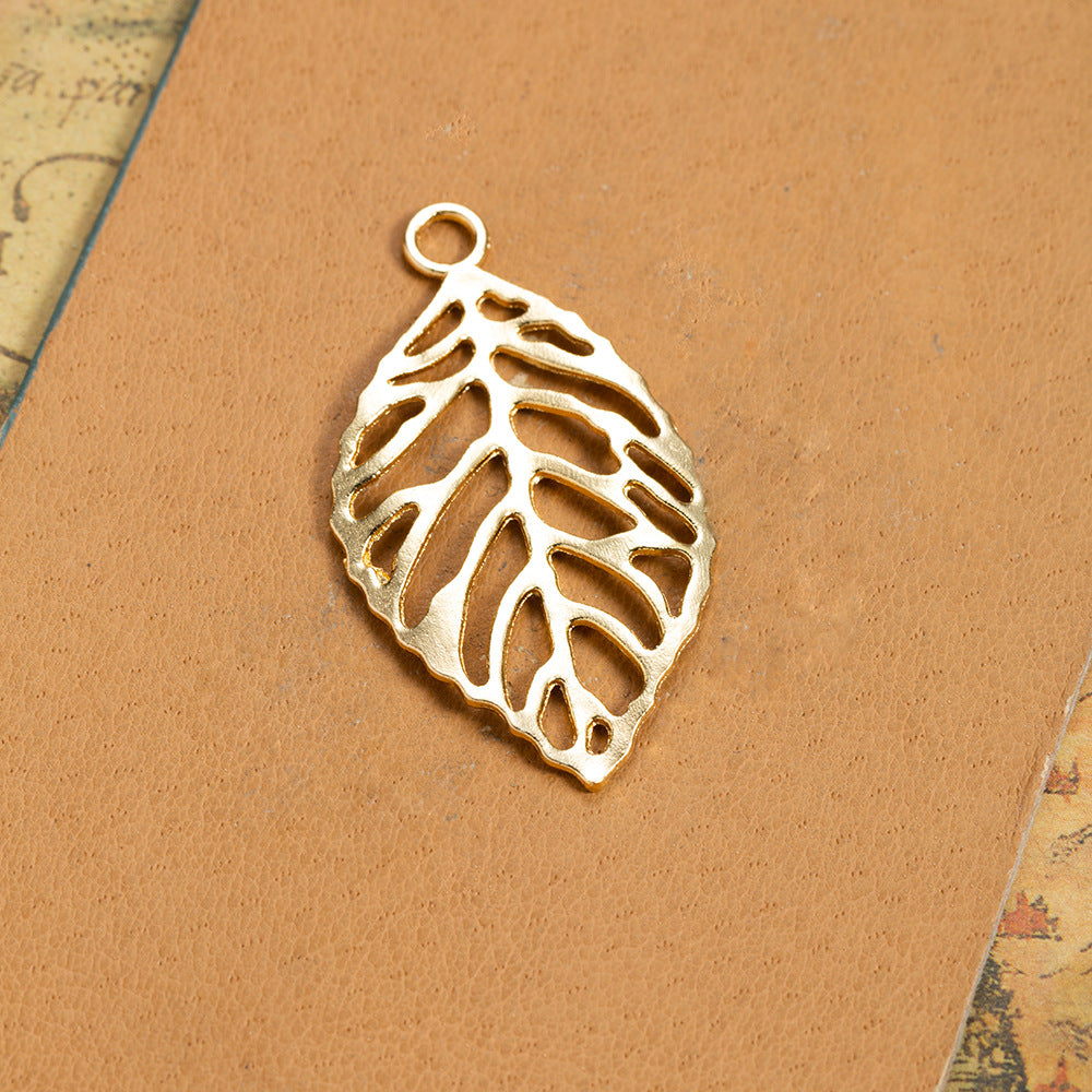 48x26mm Vintage Hollow Leaf Alloy Pendant