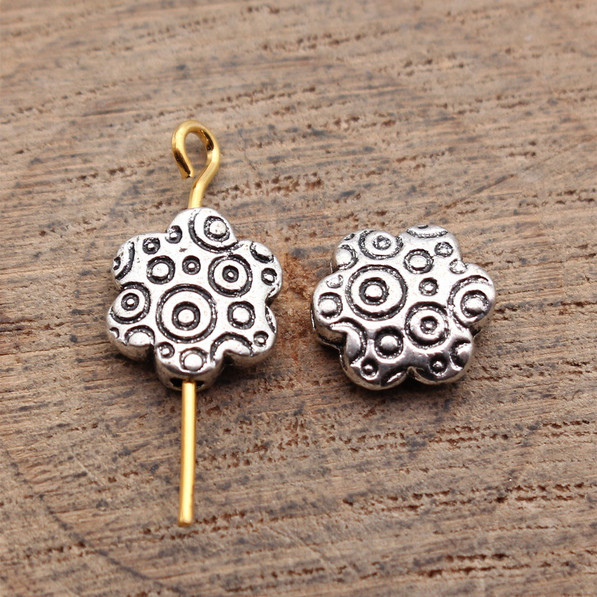 9.5x9x3.1mm 0.82g Multicolor Zinc Alloy Circle Texture Flower Flat Spacer Beads for Jewelry Making