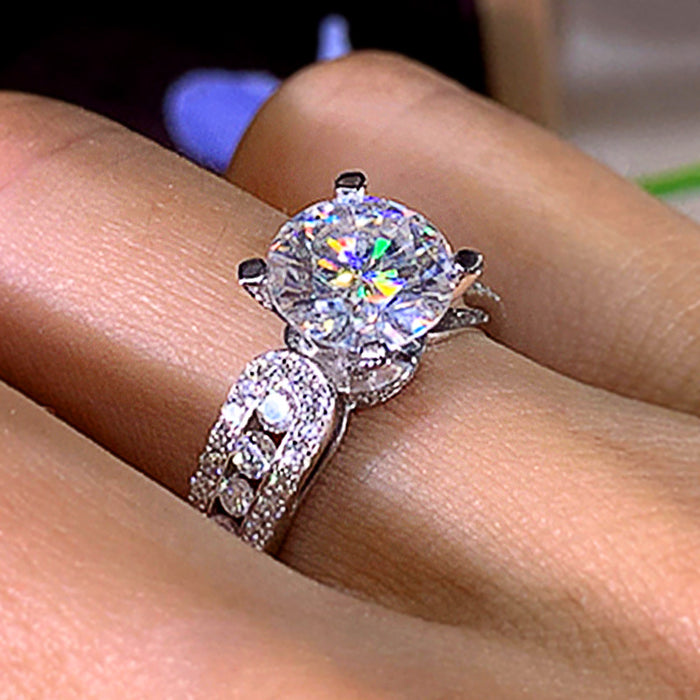 Round Clear Solitaire Curved Knot Wide Ring In Silver Tone