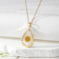 Gold Teardrop Dried Flower Resin Pendant Necklaces 18 Styles view 8