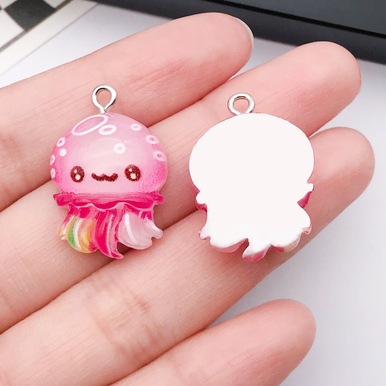Resin Cartoon Jellyfish Octopus Starfish Crab charm pendants for DIY necklace keychain