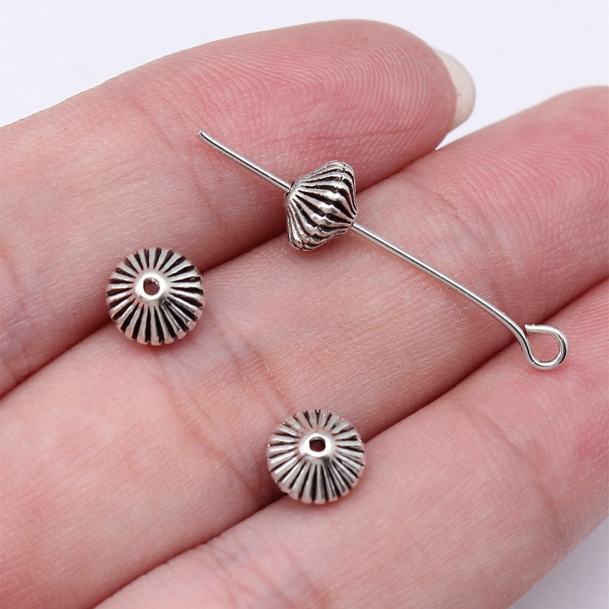 7.2x7.2x5.4mm 0.67g Antique Silver Zinc Alloy Carved Cone Spacer Double Sided Beads for Bracelet Necklace DIY Jewelry Ma
