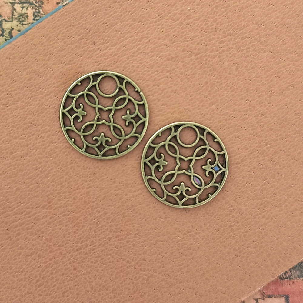20mm Round Floral Vine Alloy Charm Pendant