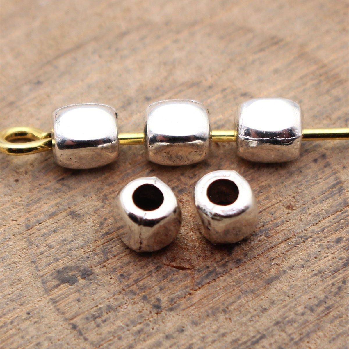 4.4x3.8x3.8mm 0.29g Antique Silver Zinc Alloy Square Small Hole Spacer Beads for DIY Bracelet Jewelry Making