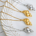 Gold Polished Conch Shell Pendant Necklace Satellite Bead Chain view 3