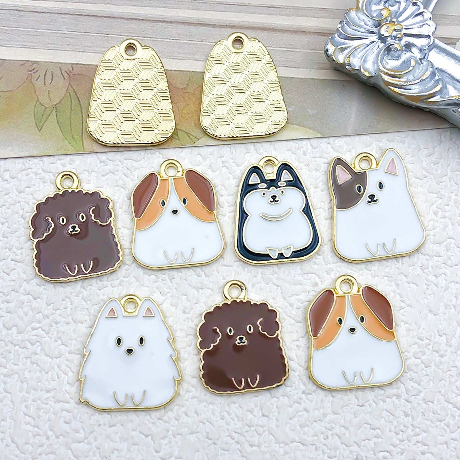 Zinc Alloy Enamel Cartoon Dog Charm Pendant for DIY Keychain Necklace Bracelet