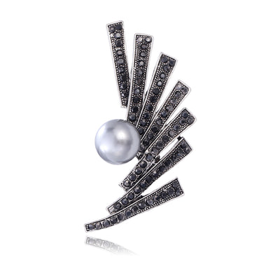 Front product view of the pearl and diamond brooch