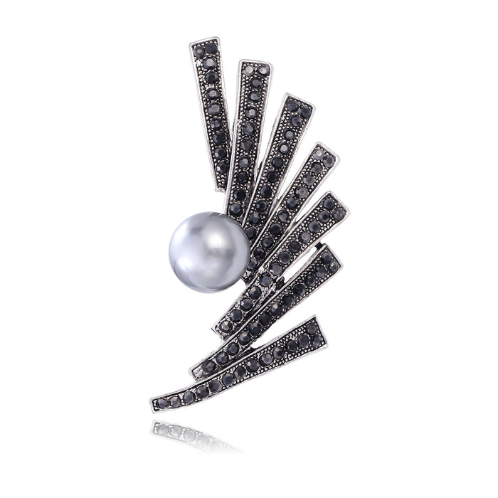 Flower Crystal Pearl Look Metal Brooch Pin for Jackets and Lapels