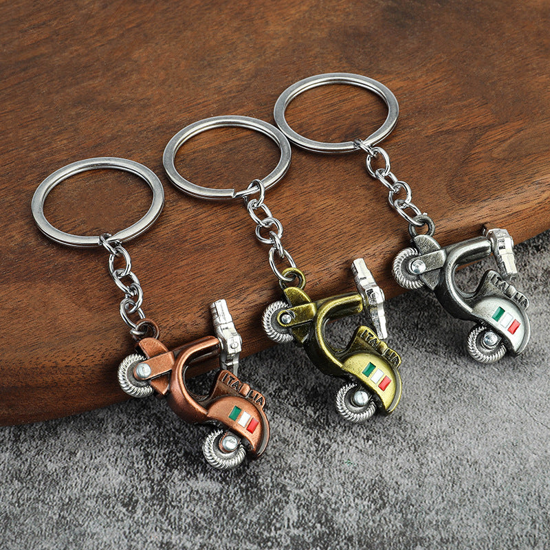 Metal Electric Scooter Keychain Creative Vehicle Gift Accessory