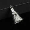 Silver Shuttlecock