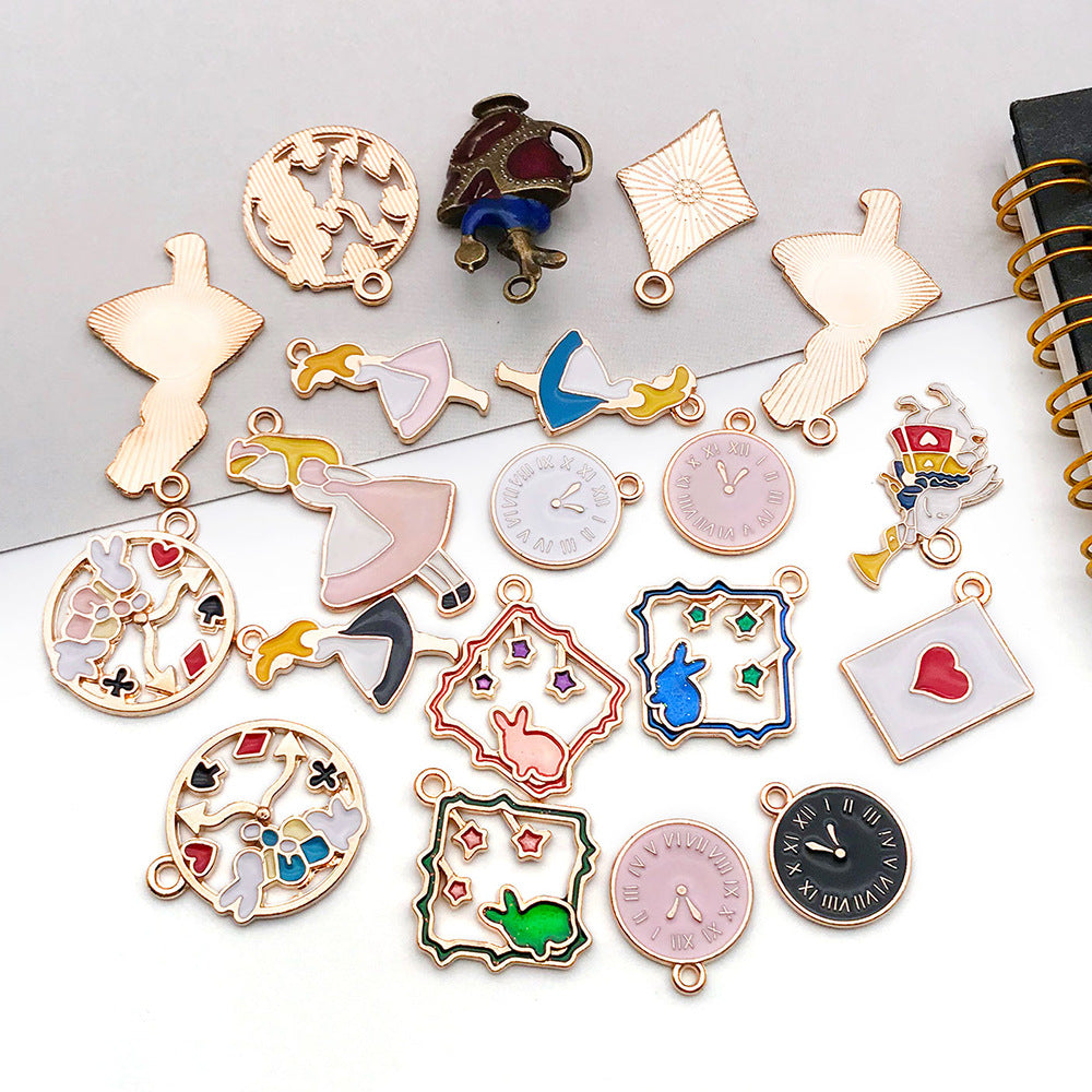 Enamel Zinc Alloy Alice Theme Round Disc Charm Pendant for DIY Bracelet Necklace Jewelry