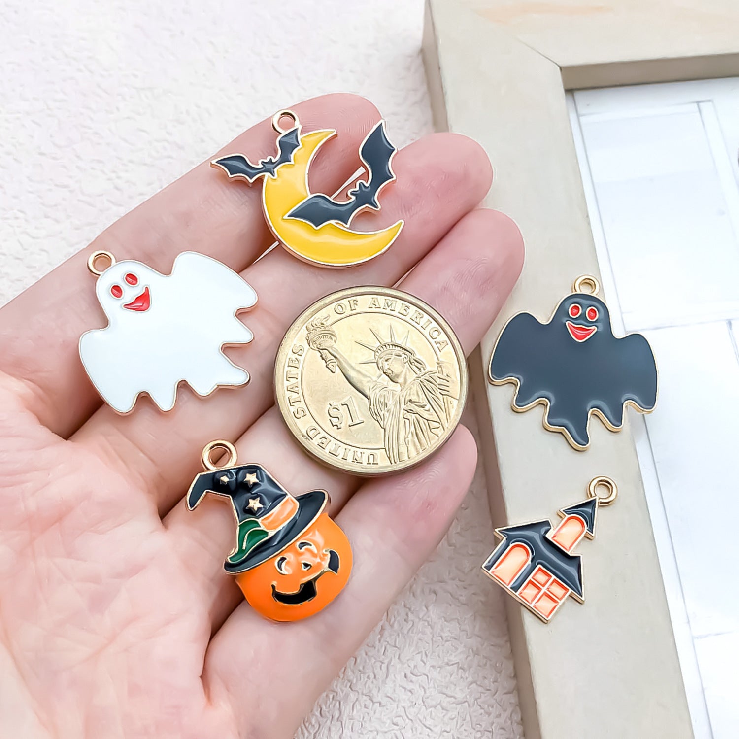 Enamel Zinc Alloy Halloween Ghost Broom Bat Wizard Hat Charm Pendant for DIY Jewelry