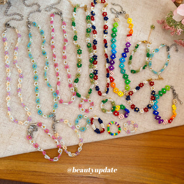 Seed Bead Daisy Flower Necklaces Bracelets Rings Eighteen