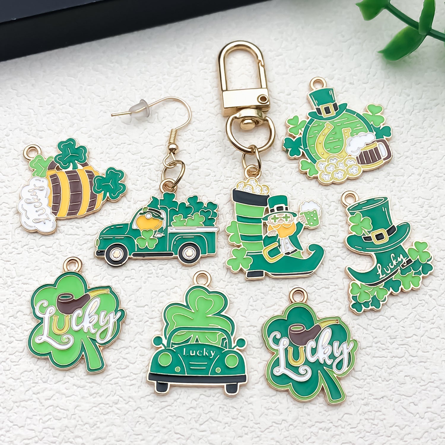 Enamel Zinc Alloy Clover LUCK Irish Charm Pendant for Bracelets Earrings and Keychains