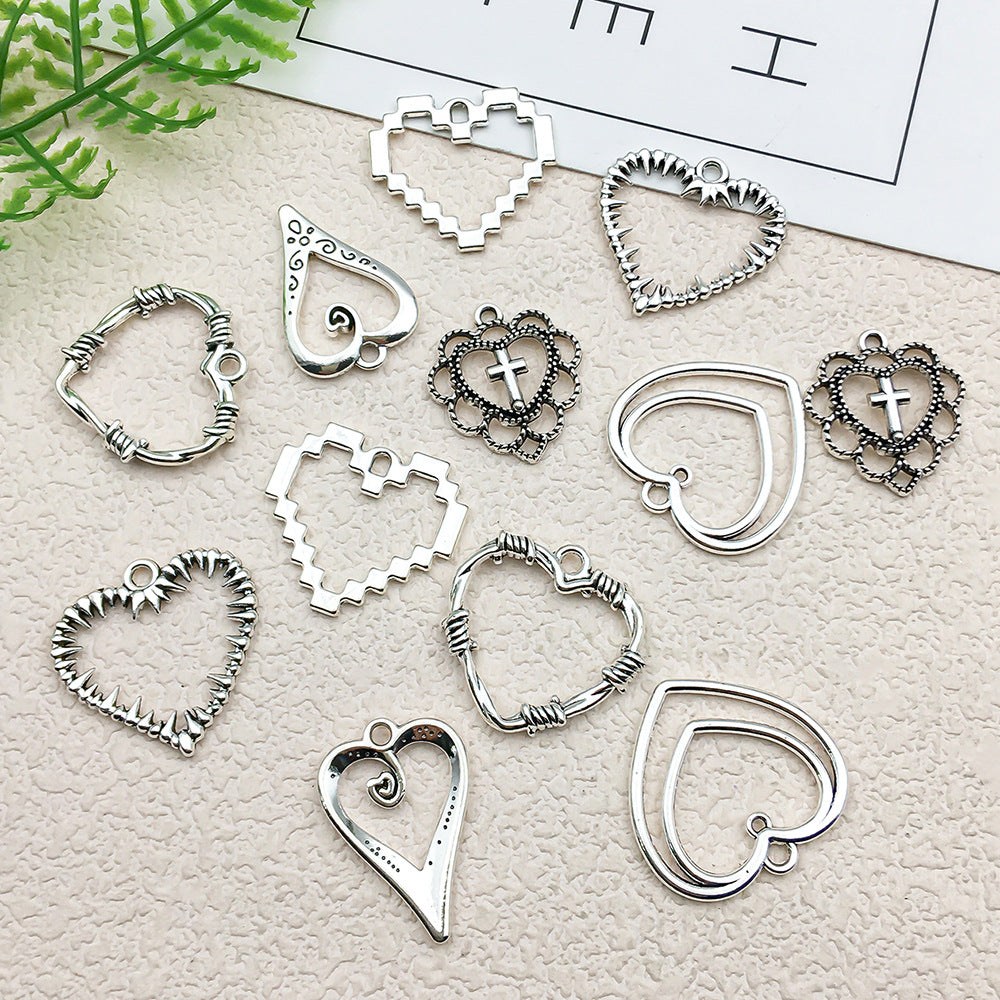 Antique Silver Zinc Alloy Hollow Barbed Heart Charm Pendant for DIY Necklace Earrings