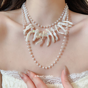 Pearl Like Bead Layered Necklace With Shell Pieces