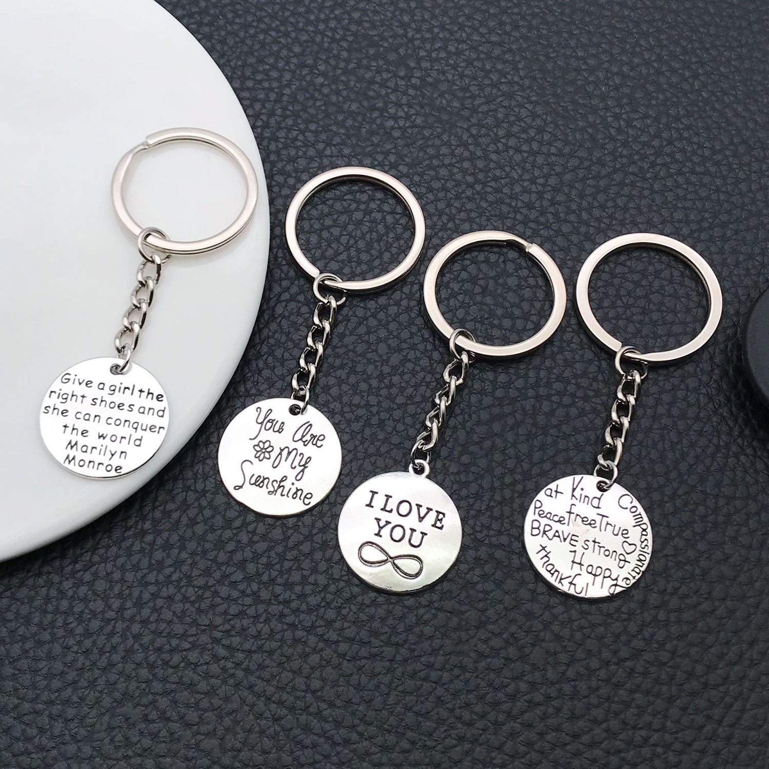 Antique Silver Iron Inspirational English Word Plate Charm Pendant for DIY Necklace Keychain