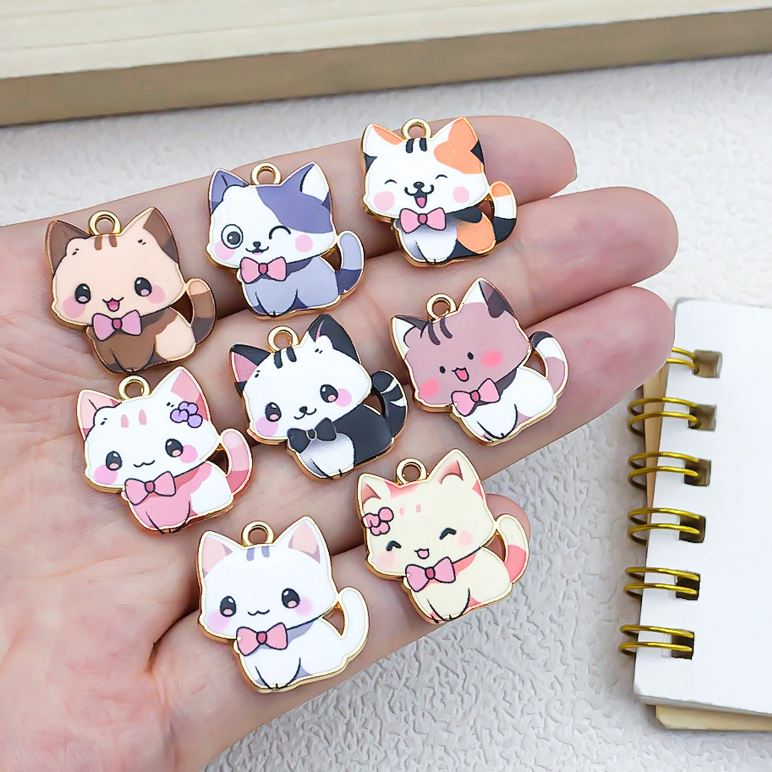 Enamel Zinc Alloy Cute Cat Charm Pendant for DIY Bracelet Keychain Jewelry Accessories
