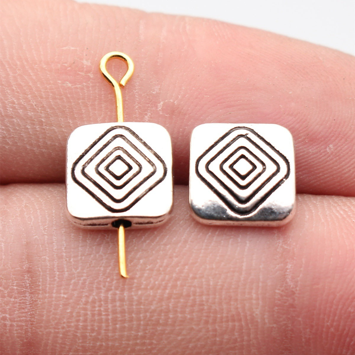 10x10x3.4mm/5.7x5.7x3mm Antique Silver Zinc Alloy Square Pattern Flat Spacer Beads for DIY Bracelet Making