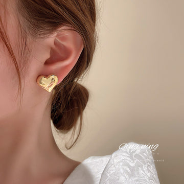 Small Heart Stud Earrings in Gold and Silver Tone Fashion Jewelry Accessories