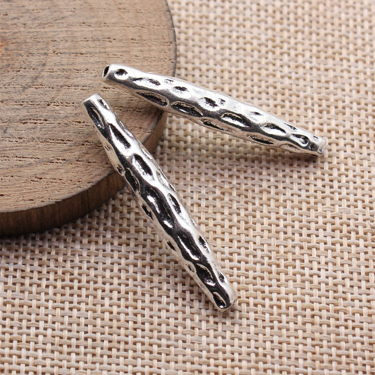 42x6.9x6.6mm 5.2g Antique Silver Zinc Alloy Hammered Spindle Tube Loose Metal Beads for Bracelet DIY
