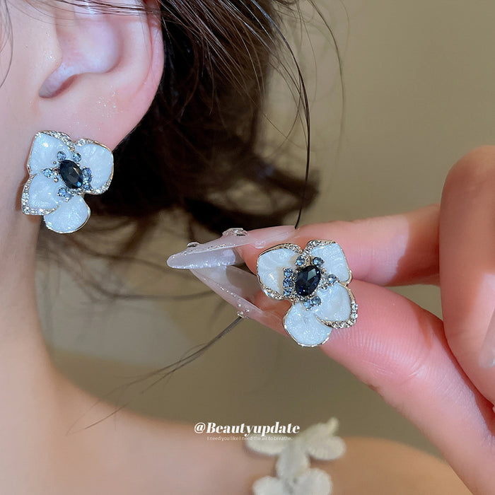 Blue And White Enamel Look Flower Stud Earrings With Dark Centers