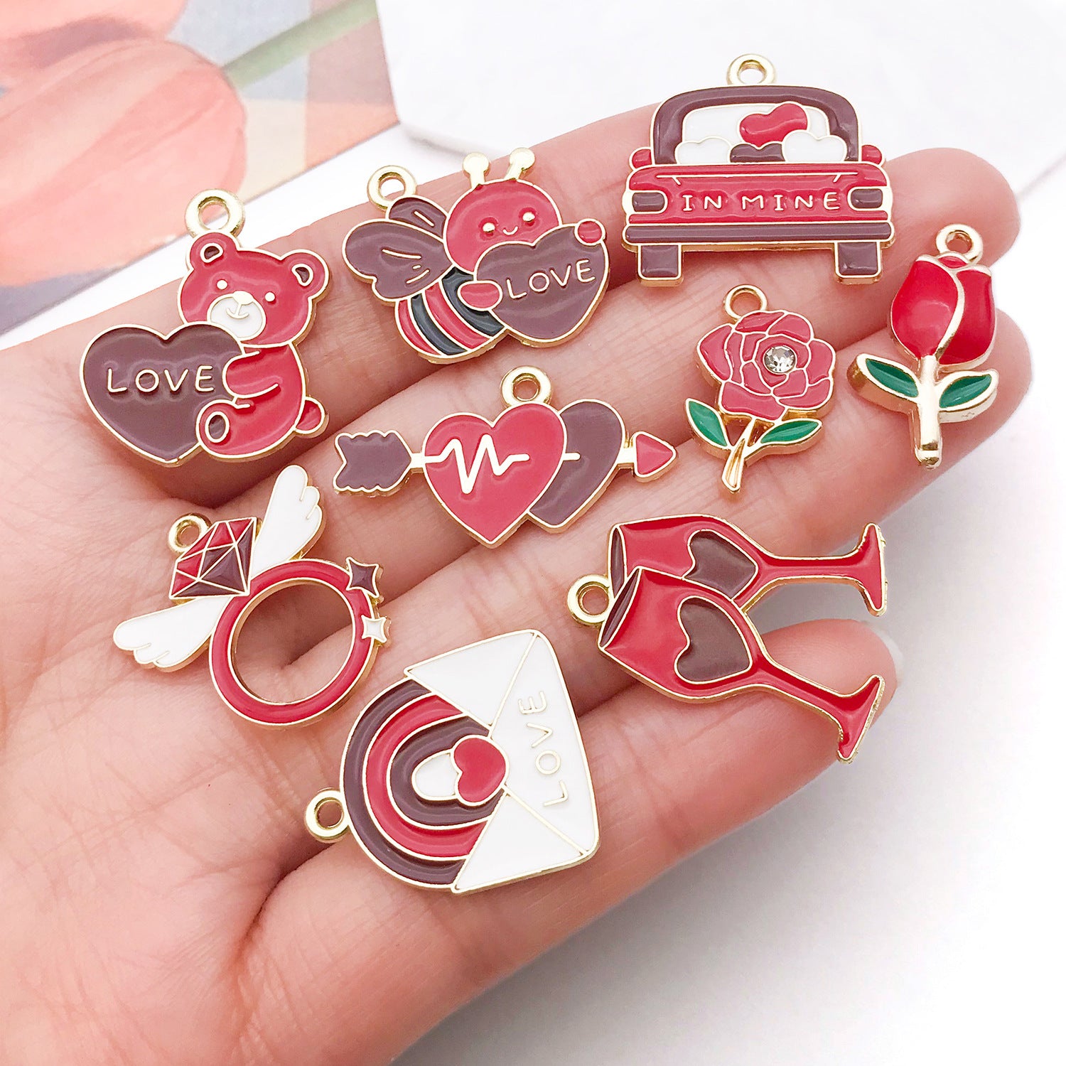 Enamel Zinc Alloy Valentine Theme Charm Pendant for DIY Necklace Bracelet Keychain Making