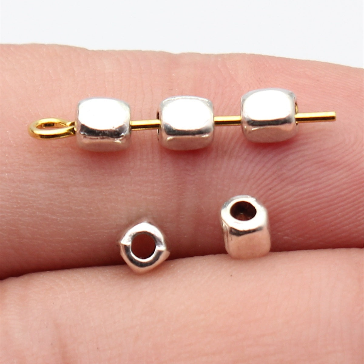 4.4x3.8x3.8mm 0.29g Antique Silver Zinc Alloy Square Small Hole Spacer Beads for DIY Bracelet Jewelry Making