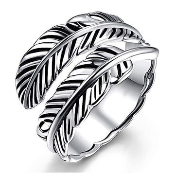 Silver Tone Triple Feather Leaf Open Ring With Dark Details