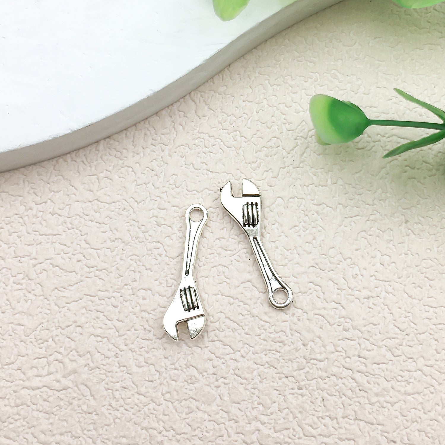 Zinc Alloy Cross Fork Scissors Gun Tool Charm Pendant for DIY Bracelet Jewelry