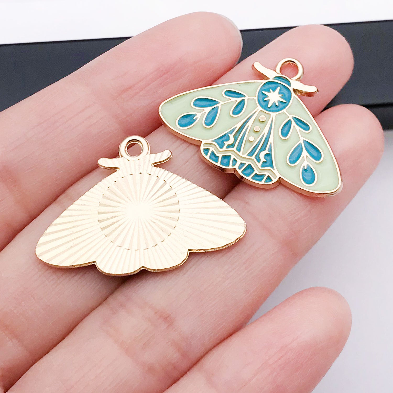 Zinc Alloy Butterfly Insect Animal charm pendant for DIY earring necklace keychain