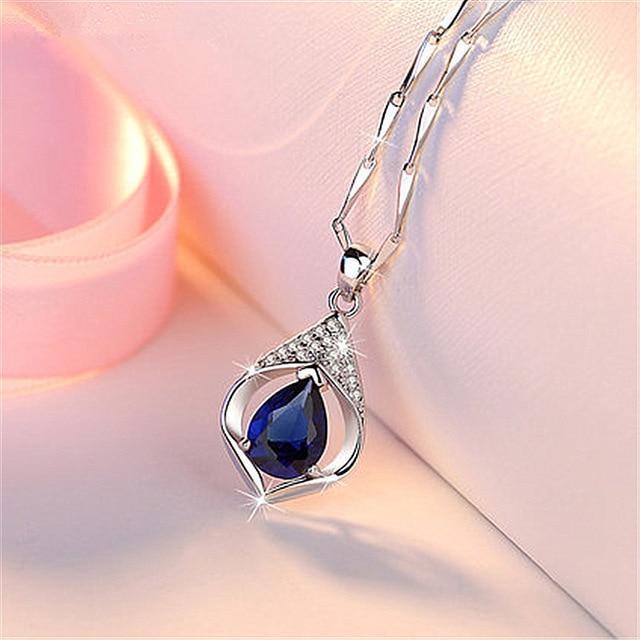 Silver Tone Blue Teardrop Pendant Necklace With Geometric Chain