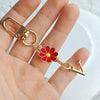 Red Daisy V