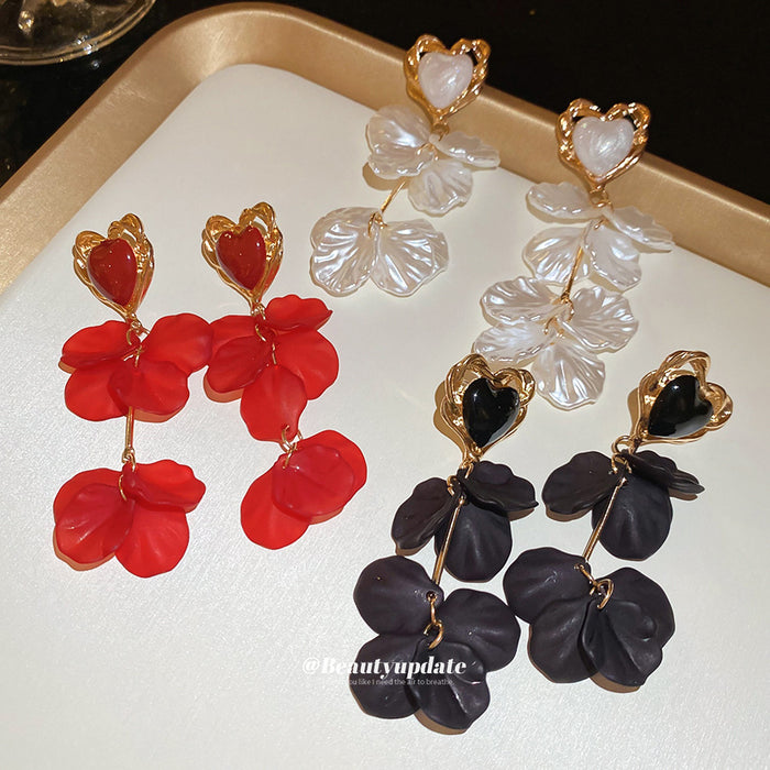 Heart and Petal Cascade Drop Earrings in Ivory with Polished Details