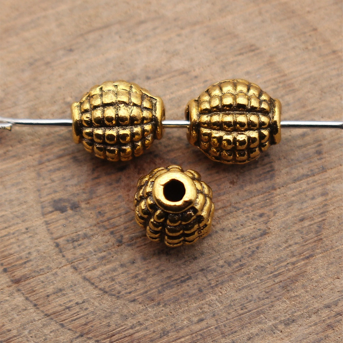 8.4x7.2x6.7mm 1.2g Antique Gold Zinc Alloy Dotted Ellipsoid Loose Metal Beads for Bracelet Jewelry Making