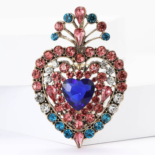 Heart brooch product angle on white