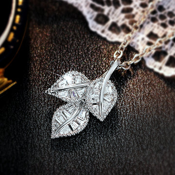 Double Leaf Pendant Necklace in Silver-Tone Metal Jewelry