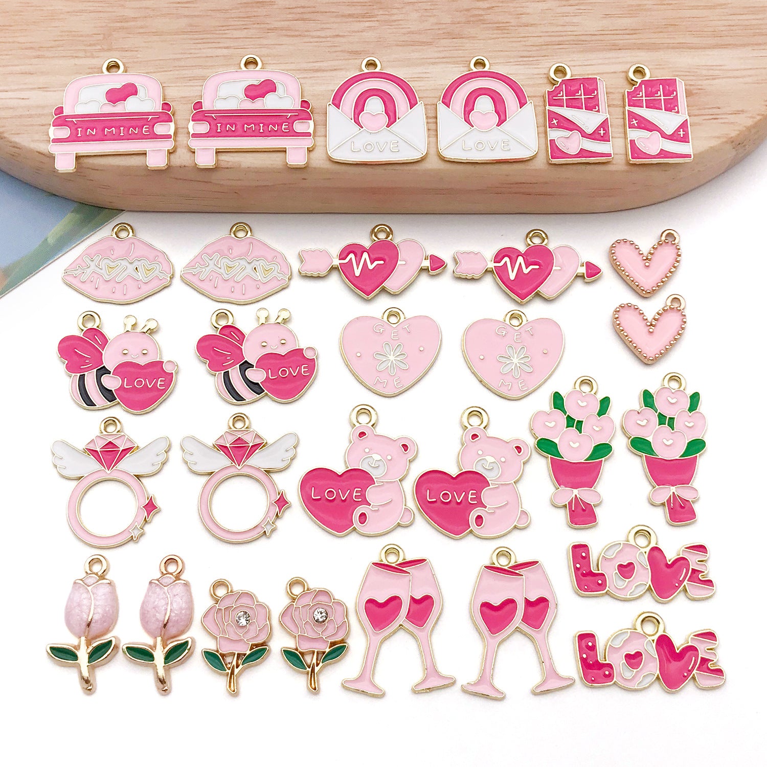 Enamel Zinc Alloy LOVE Heart Charm Pendant for DIY Bracelet Phone Strap Keychain Making