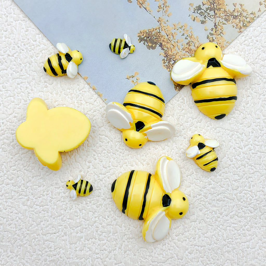 Resin Bee Charm Pendants