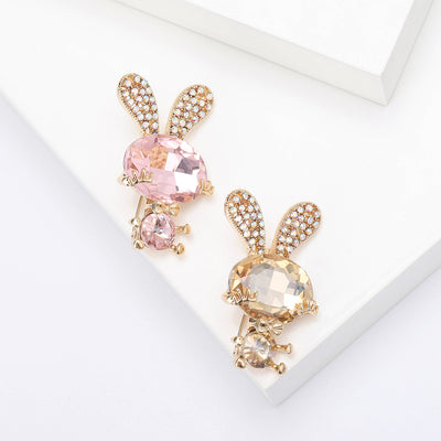 Crystal Bunny brooch shown from the front