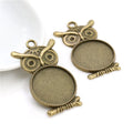 Owl Round Cabochon Pendant Bases in Bronze and Silver view 2