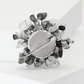 Natural Stone Chip Pearl Flower Brooch Four Colors view 3