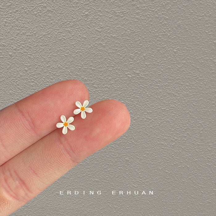 Mini White Daisy Flower And Yellow Center Stud Earrings For Women