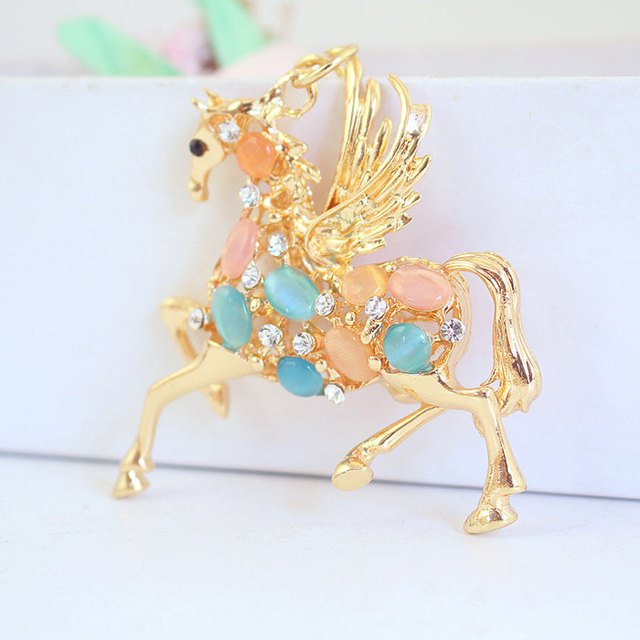 Cat Eye Stone Pegasus Keychain Zinc Alloy Winged Horse Charm