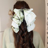 Pale Green Bow