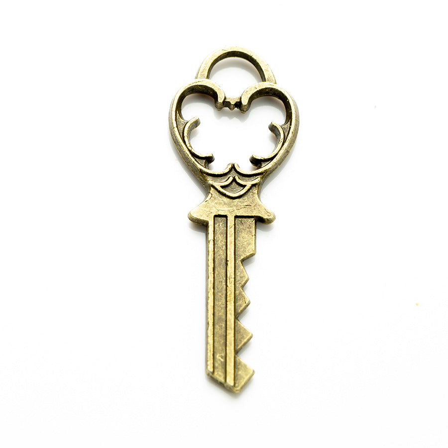 38x13mm Vintage Heart Key Charm Pendant