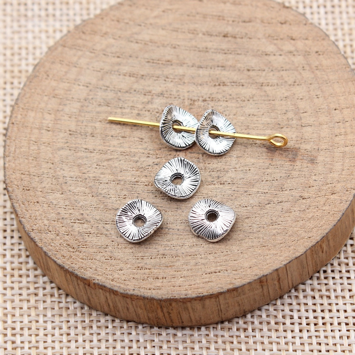 7.5x7.5x2.5mm 0.33g Multicolor Zinc Alloy Round Disc Spacer Beads for Bracelet Necklace DIY Making