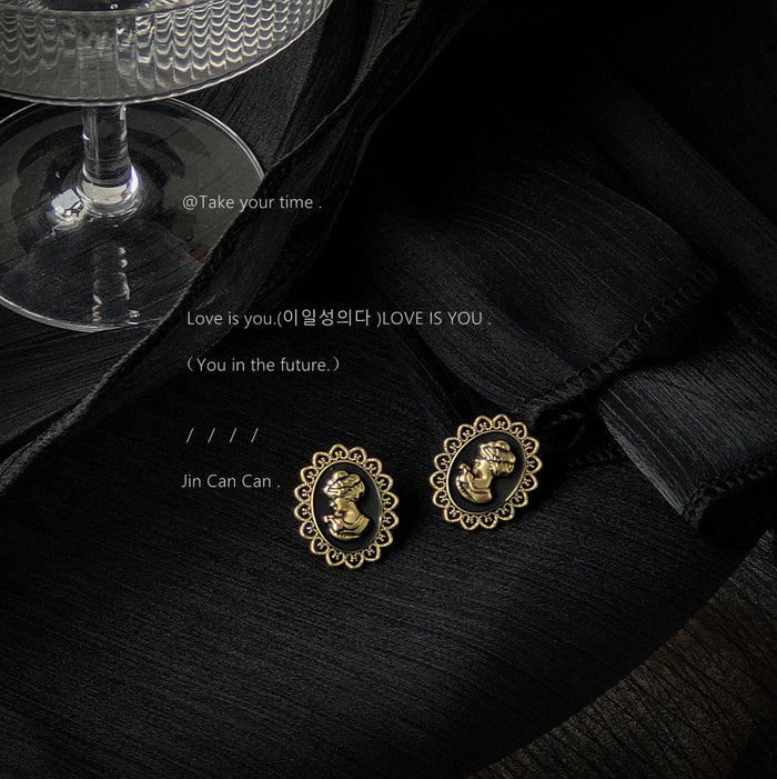 Antique Gold Black Oval Classical Cameo Bust Stud Earrings