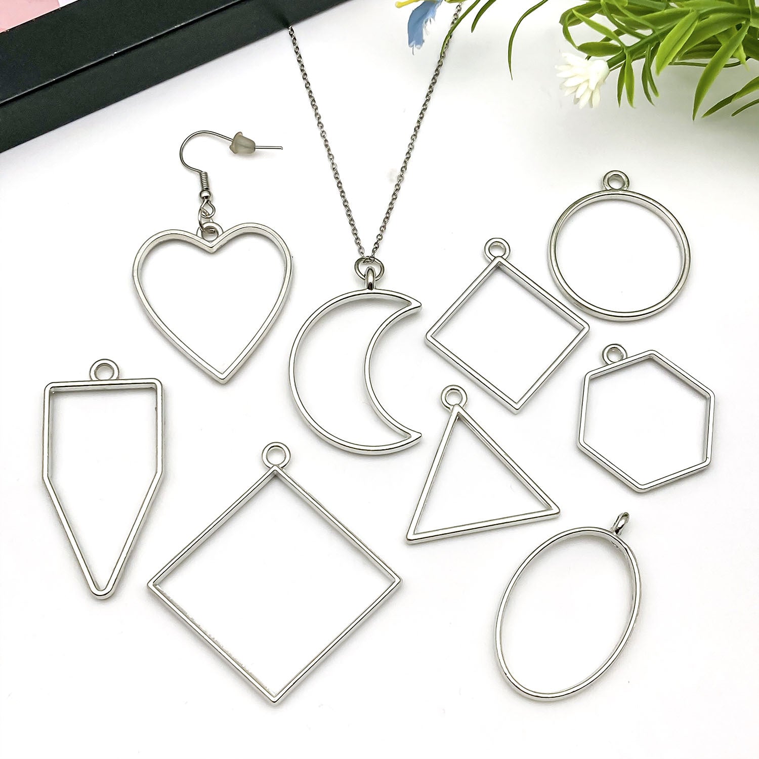 Zinc Alloy Teardrop Heart Hollow Charm Pendants for DIY Bracelet Necklace Jewelry Making